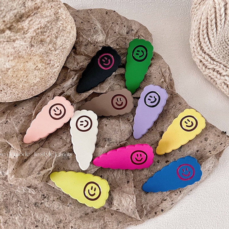 JEPIT PREMIUM SMILEY FACE PIN PONI RAMBUT CUTE BASIC GLOSSY TRIANGLE SEGITIGA BOBBY PINS SOLID COLOR RETRO BANGS FRIDGE WARNA PASTEL POLOS JEPITAN HAIRCLIP HAIR CLIP HAIRPIN SNAP KOREAN AKSESORIS KLIP MINI RAMBUT COLORFUL BRIGHT ANAK CEWEK PEREMPUAN