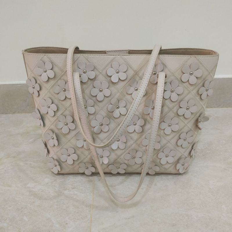 jual preloved bag tas gobelini original cream  tote