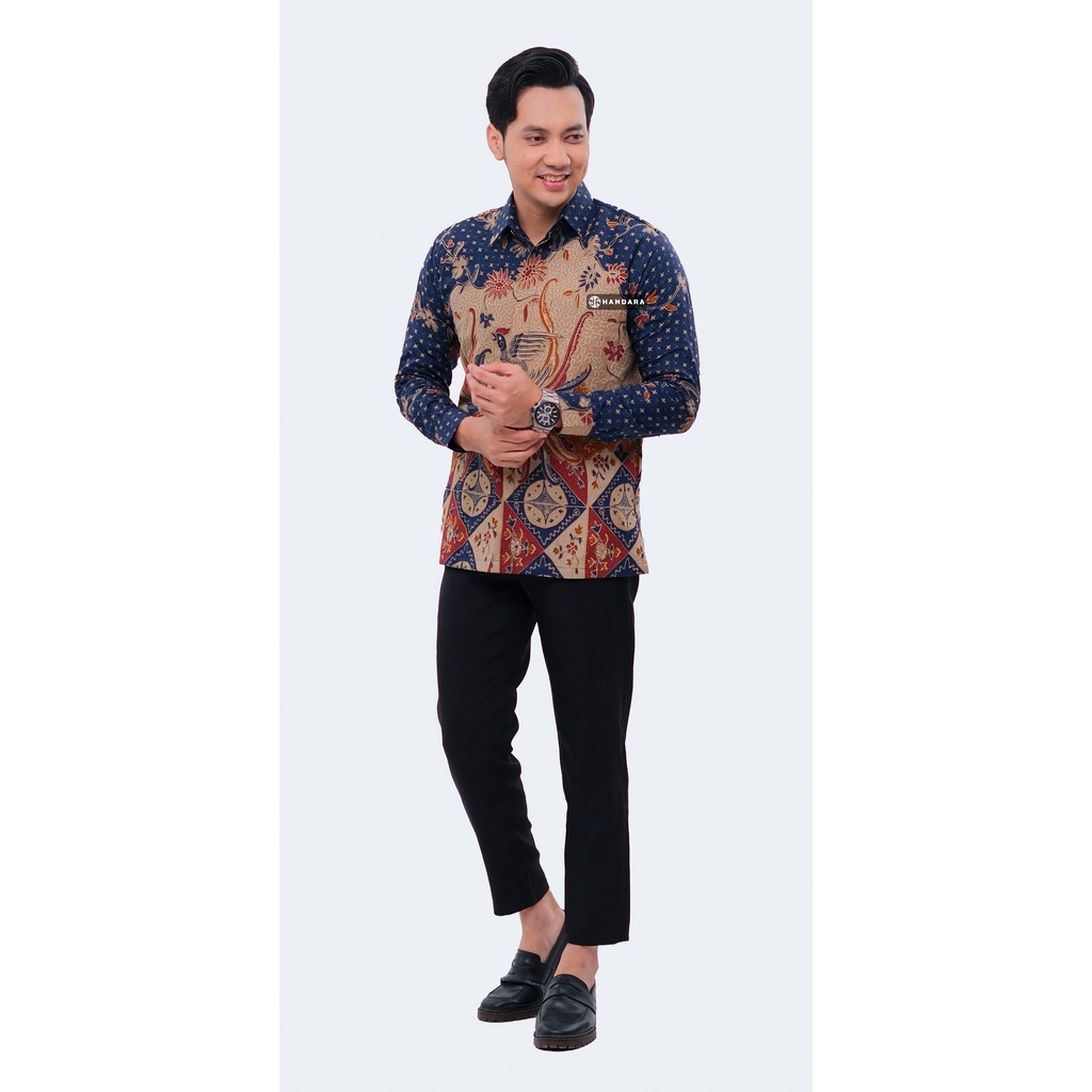 Handara Batik Pria Lengan Panjang Slim Fit Premium Kawung Wajik Navy HB-319