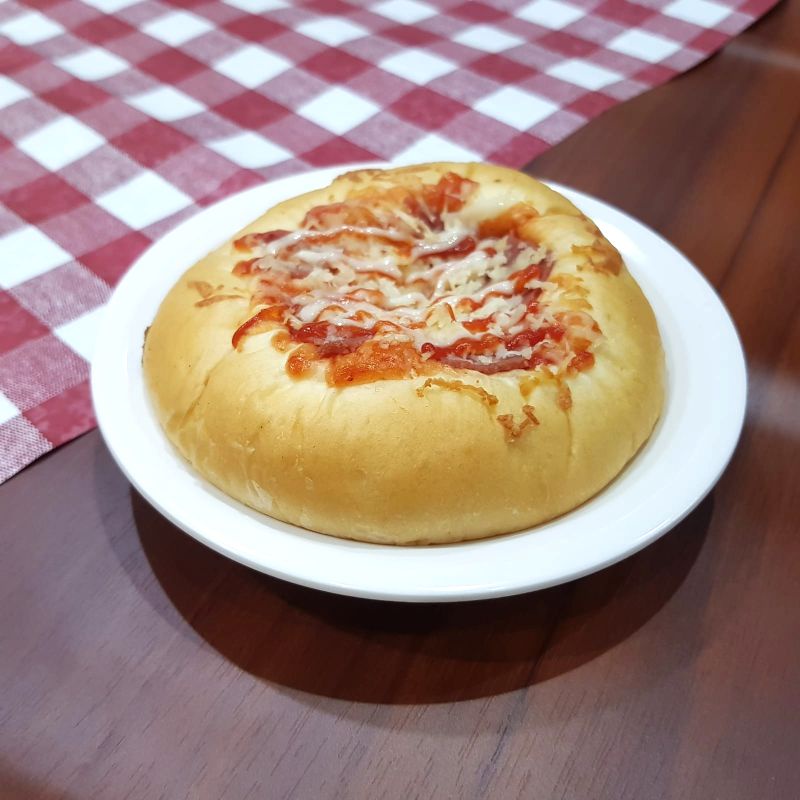 

ROTI PIZZA KECIL(minimum 5, boleh mix roti manis lainnya)