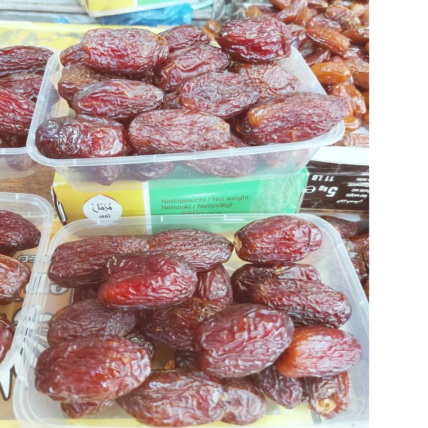 

COD | KI3 | Kurma medjool jumbo 500gr