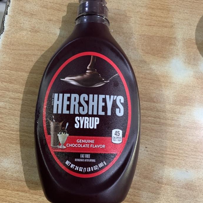 

Hershey syrup chocolate 680 ML / topping