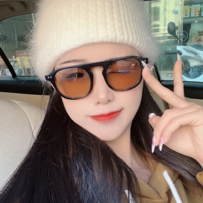 Roselife Retro Unisex Lensa Coklat Frame Bulat Kacamata Hitam Untuk Wanita Pria Fashion Eyewear Aesthetic Shades Chic Eyeglasses