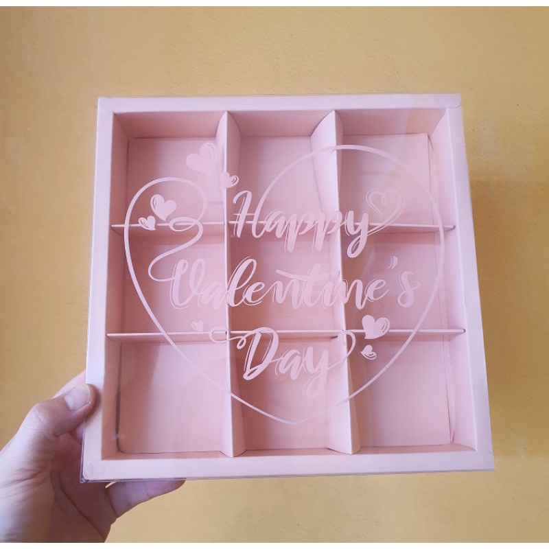 

Dus Mika Valentine eggtart sekat 9 " PINK " ( 1 pack isi 5 pcs dus )