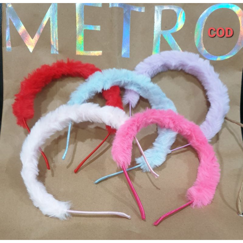 BANDO KOREA BULU BANDO POMPOM HEADBAND HAIRBAND KOREAN