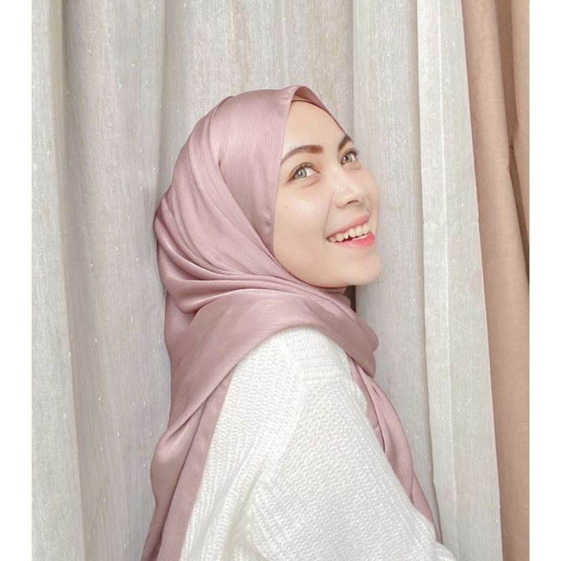 Alisya Scarf/Pashmina Silk Cradenza