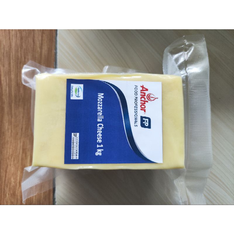 Perfetto / Anchor Keju Mozzarella 1kg ED Desember 2023