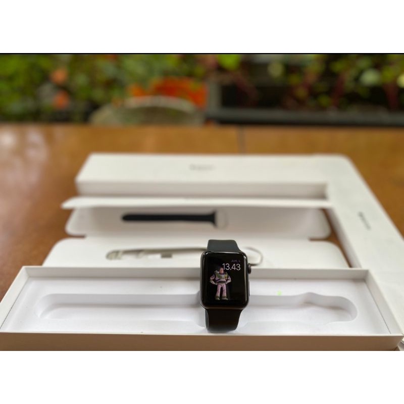 Apple Watch series 3 42mm Space Grey iBox