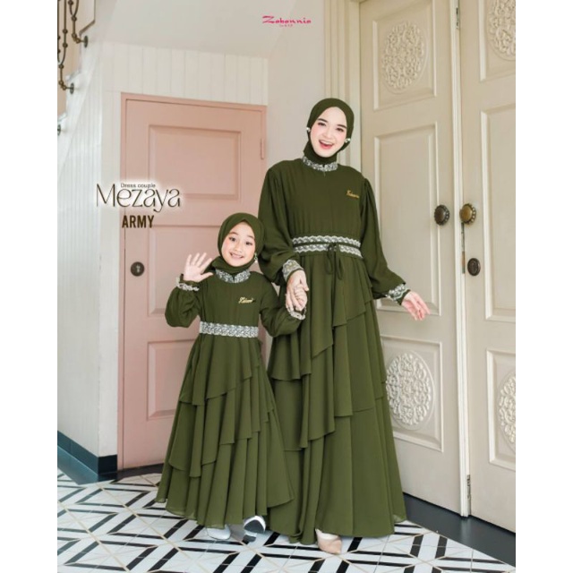Mezaya couple mom kids zabannia