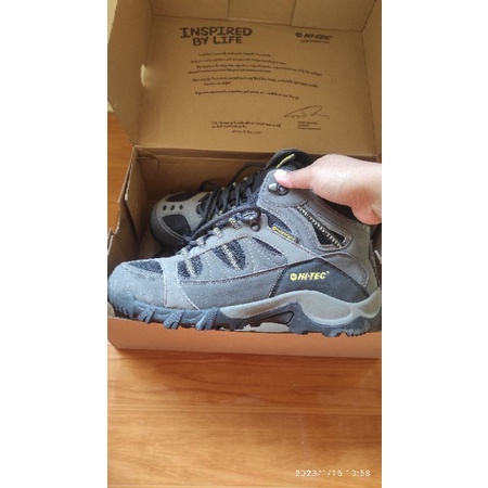 Sepatu Hiking HI-TEC MEN WATERPROOF