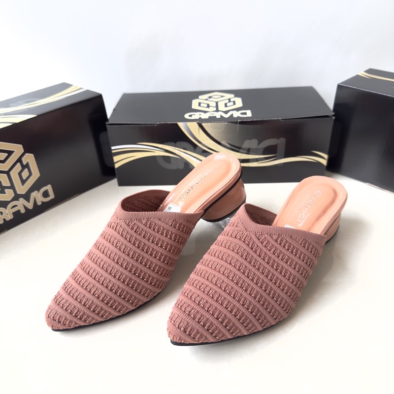 GRAVICI - Sepatu Slip On Mules Wanita Bahan Rajut Import AR 03