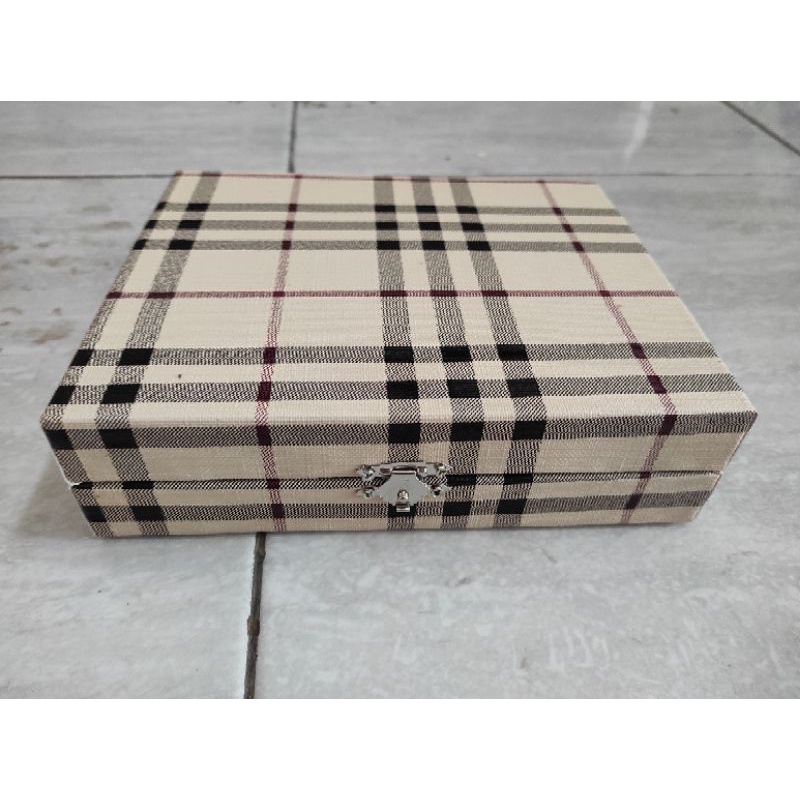 kotak perhiasan kulit motif blubery sintetis unk 11cincin+4kotsk kosong unk kalung gelang anting