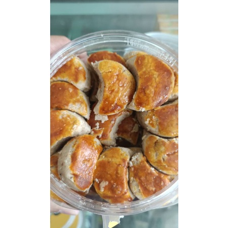 

KUE KACANG