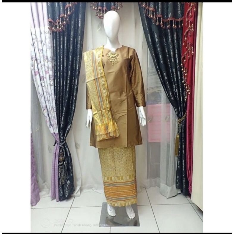 KEBAYA KURUNG MALAYSIA~~ BAJU KURUNG TAFFETA~~BAJU KURUNG SITINURBAYA~~BAJU KURUNG BY DVN STYLE01
