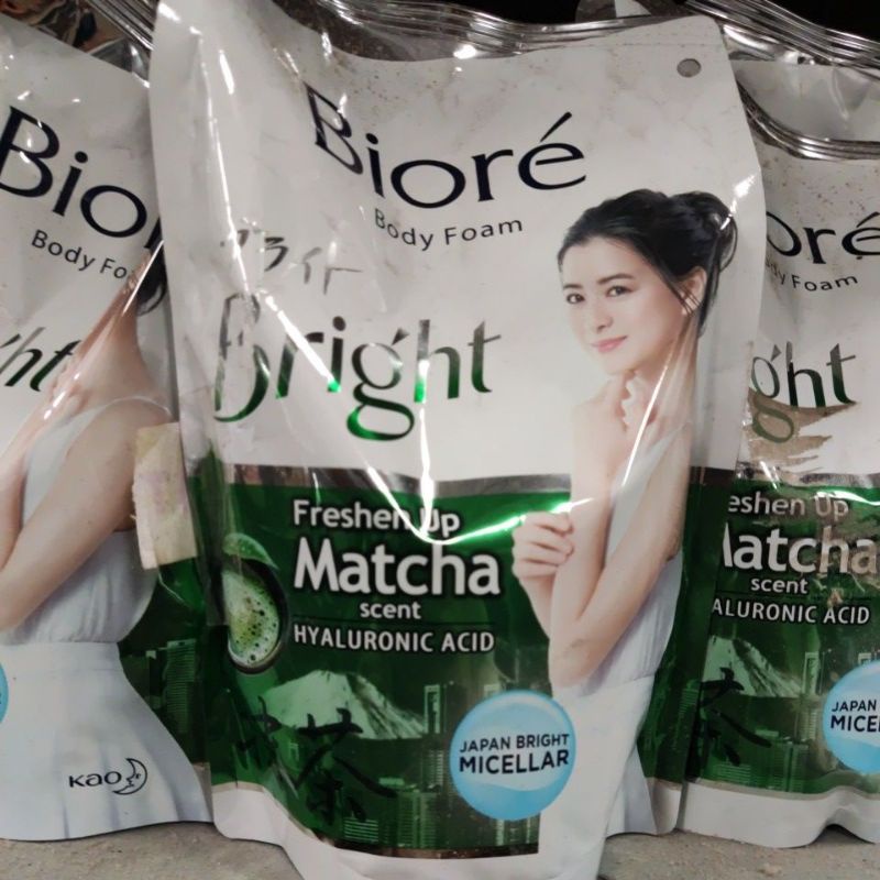 Biore Body Foam Bright Matcha 450 ml