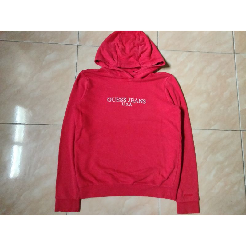 HOODIE GUESS MERAH dan CN undefeated