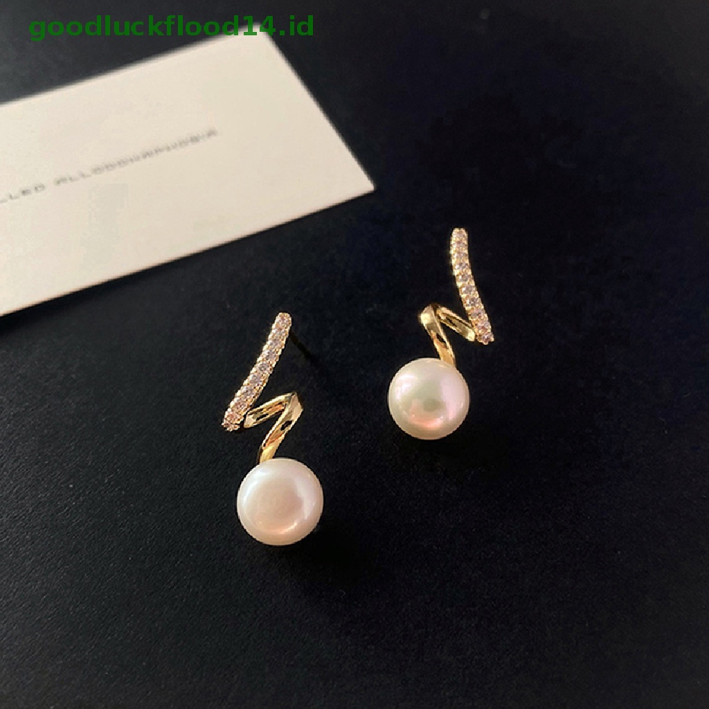 [GOOGFOUR] 1pasang Ins Gaya Korea Bersinar Fashion Anting Mutiara Wanita Berlian Imitasi Anting Mutiara Perhiasan Sederhana Earrings Ladies Decoration [TOP]