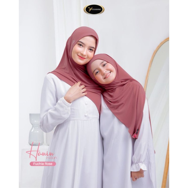 Jilbab Pashmina Oval Couple Hanin By Yessana