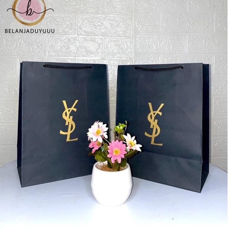 

Miliki Juga Paper Bag YSL / Paperbag Branded / Shopping Bag Branded Termurah (Ready Stock Jakarta ) ECI