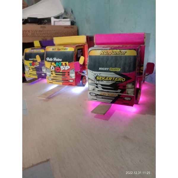 mainan truk oleng anak