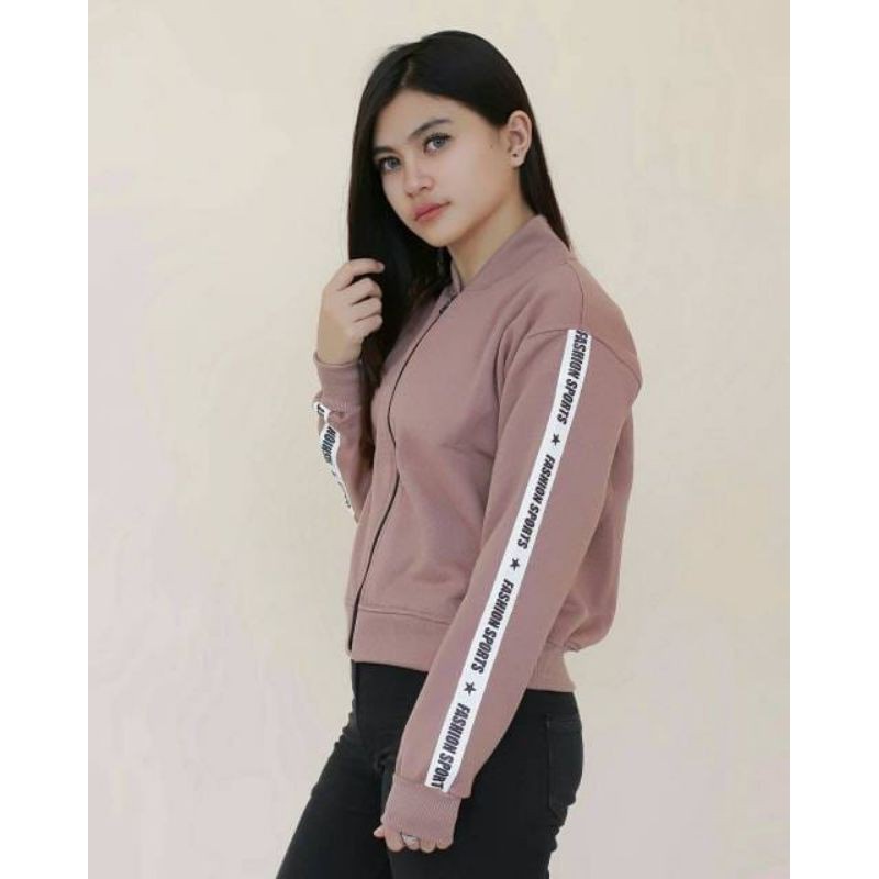 Jacket Kasual FASHION SPORT Jacket Fashion Korean OOTD Kece Keren Kasual Santai