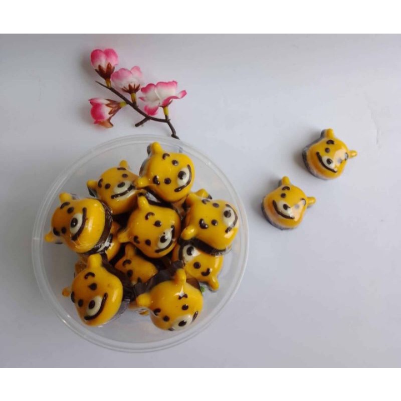 

coklat karakter winnie the pooh