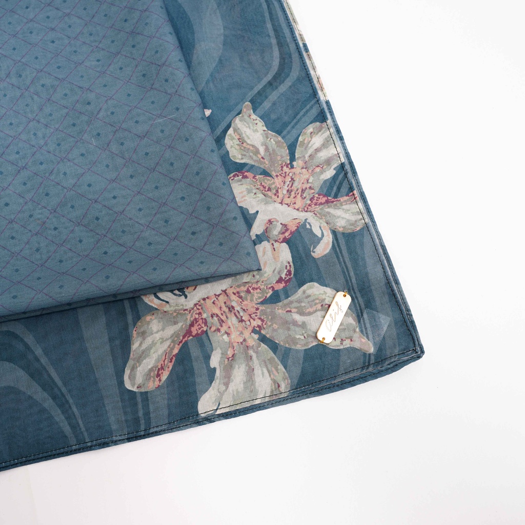 ALIF KERUDUNG SEGI EMPAT MOTIF PARIS PREMIUM KOREA - URSA IN PINENEEDLE ( SPR-D9-004 )