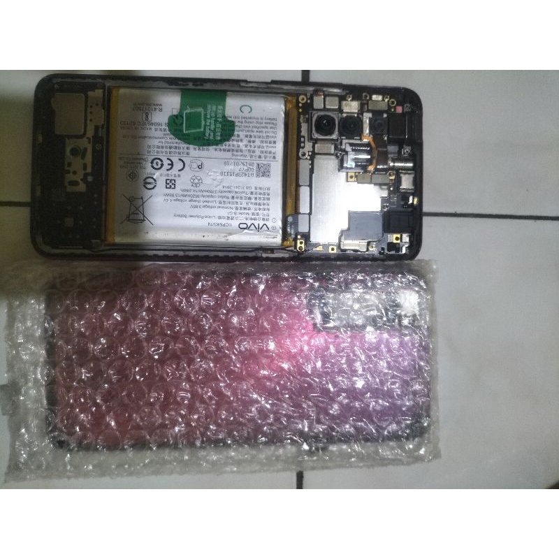 Vivo v15pro unit normal minus lcd