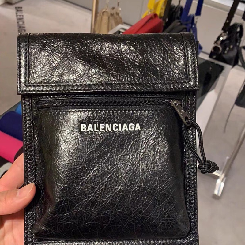 Balenciaga women's bag new small square bag casual shoulder messenger bag men's bag mobile phone bag