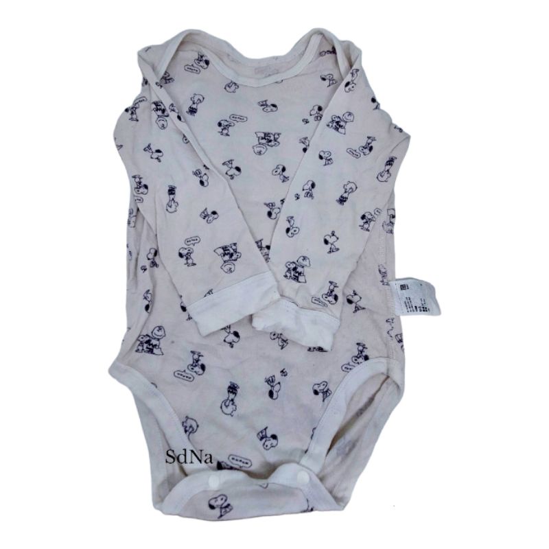 Jumper Snoopy Uniqlo