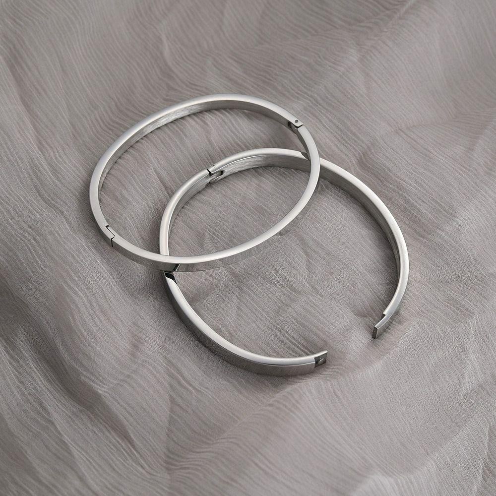 Lily Manset Gelang Kepribadian Sederhana Perhiasan Aksesoris Stainless Steel Temperamen Dekorasi Sederhana Pulseras