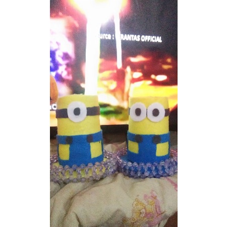 

Tempat pensil minion dapat 2