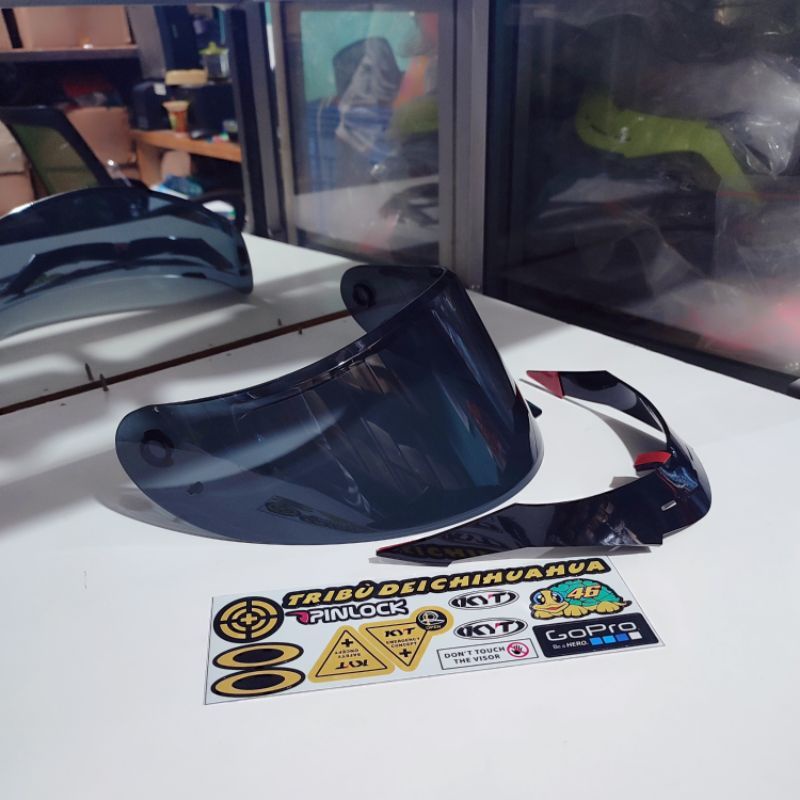 PAKET VISOR HELM VENDETTA 2 FALCON + SPOILER + STIKER LOGO KYT