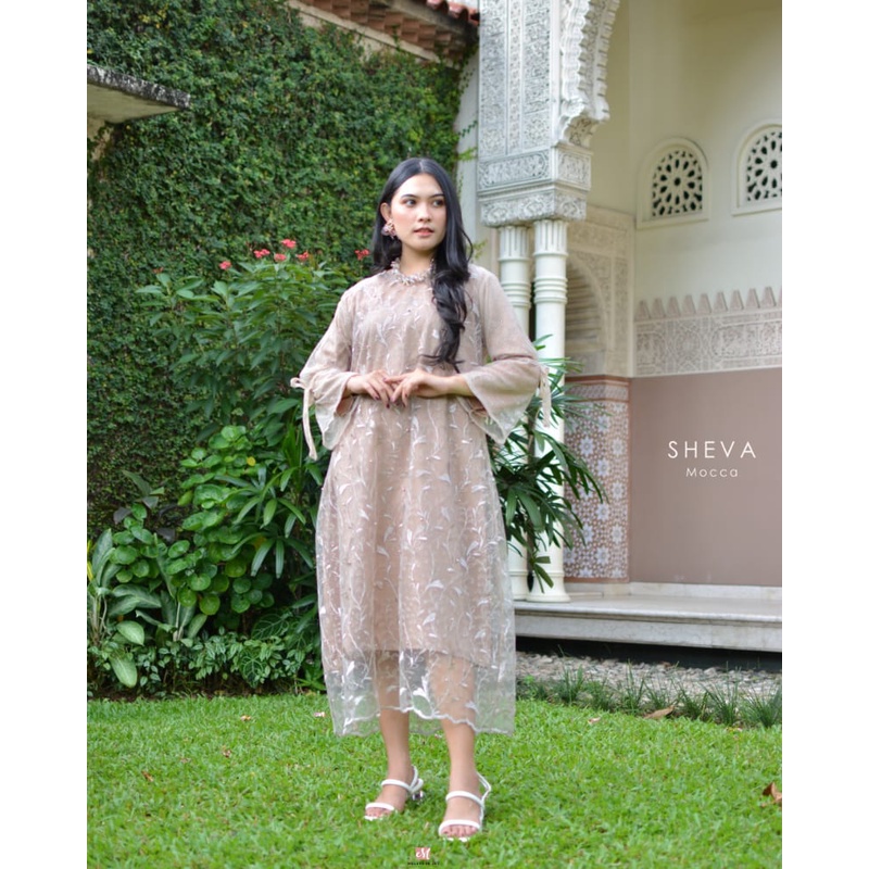 Damelia Sheva Dress Wanita