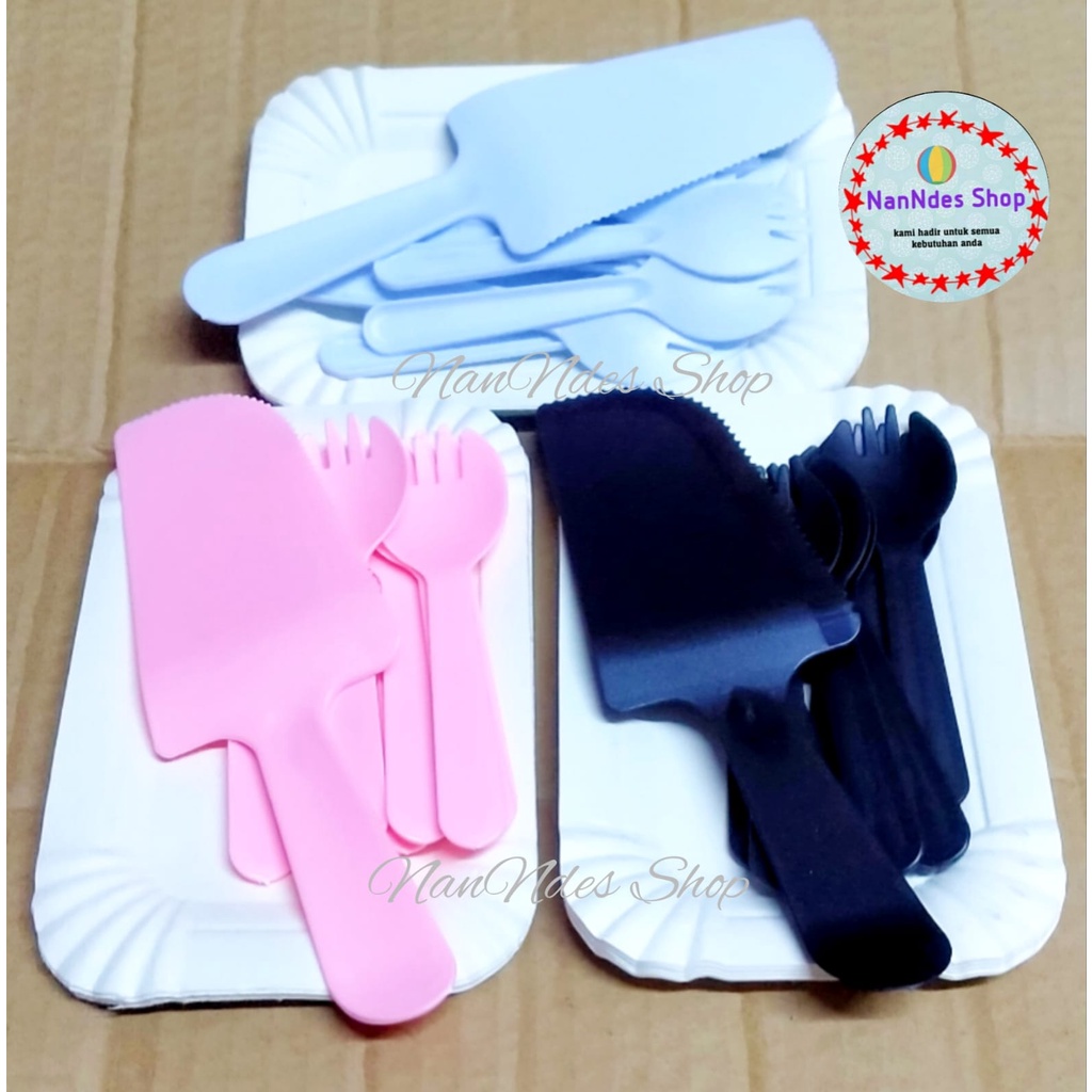 Set Alat Pemotong  Kue Plastik, Garpu & Piring - Pisau Kue Tart 3 in 1 Hitam Pink Biru