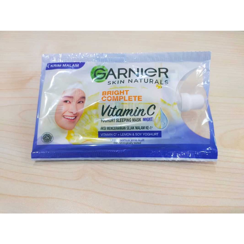 Garnier Bright Complete Yoghurt Sleeping Mask Night Cream 7ml(Sachet)