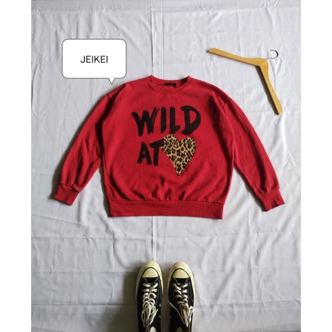crewneck JEIKEI merah