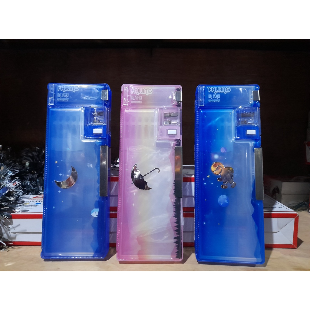 

Tempat Pensil PC MAGNET 35249