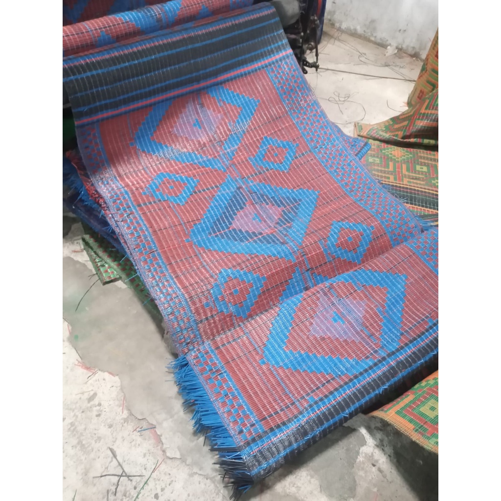 Tikar Plastik Lipat - Cap Bintang - Motif Random - Uk.2X4 Berlaku COD - FREE ONGKIR MEDAN