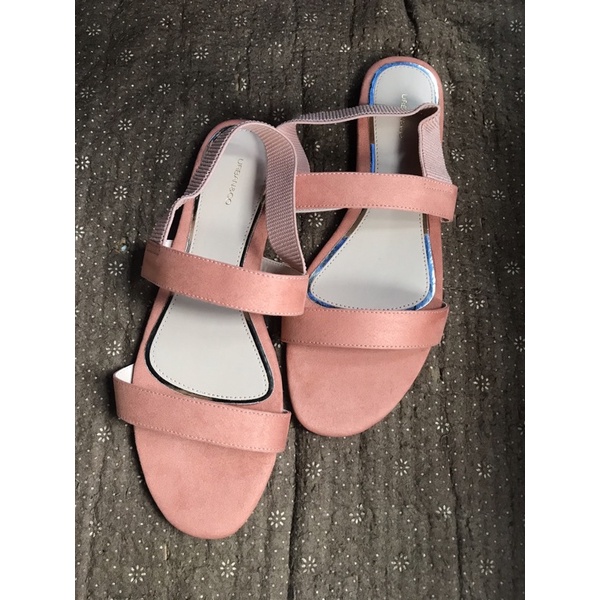 sandal urban&co dhina sale 89.000