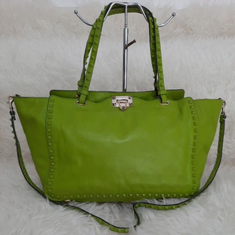 Preloved Valentino Garavani Rockstud