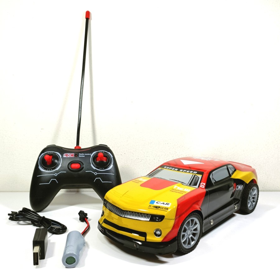 Mobil remote control RC Spiderman / Ironman R/C super hero