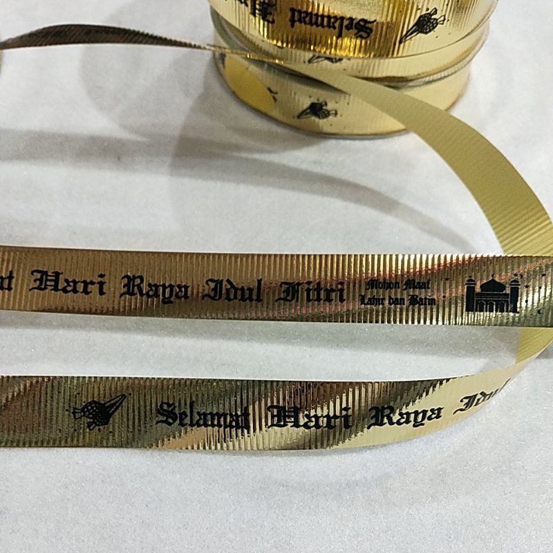 

Pita Idul Fitri Gold Silver 2cm