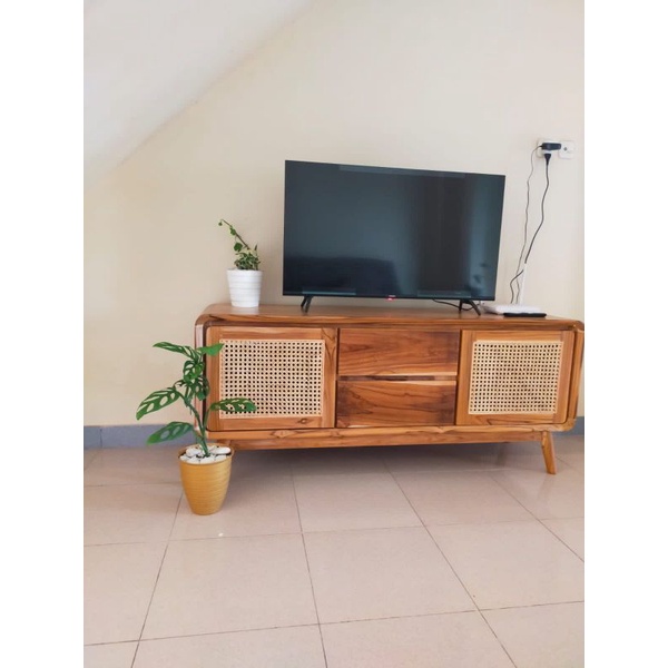 tv cabinet
