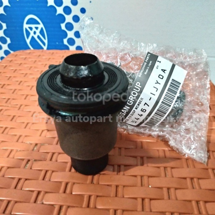 Bushing cross member grand livina original