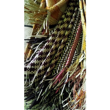 Tikar Anyaman Pandan Motif Selongsong Random