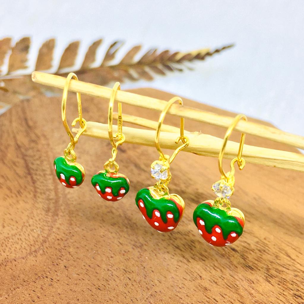 Anting Emas Anak Strawberry 375/8K