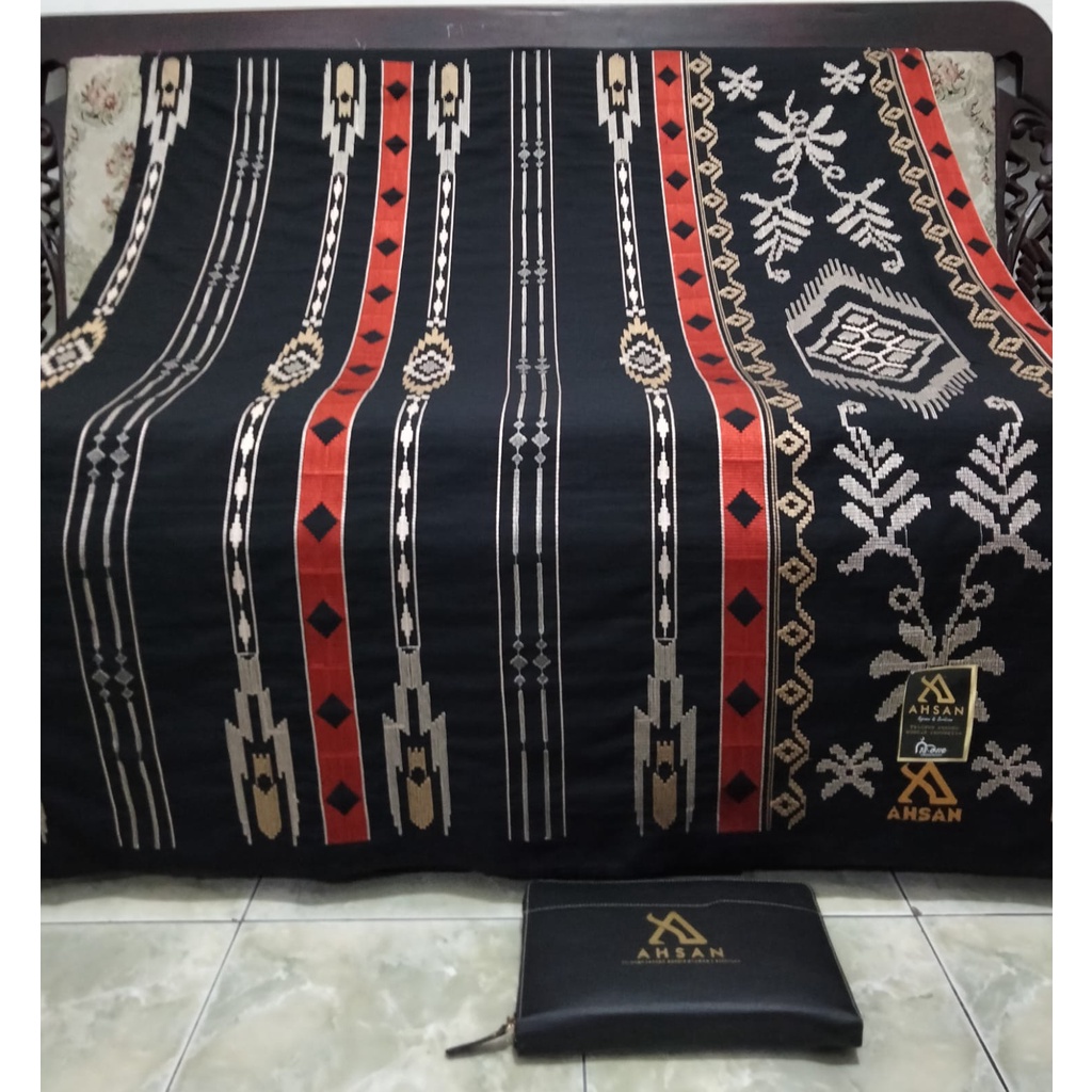 Sarung bordir AHSAN Classic Gold
