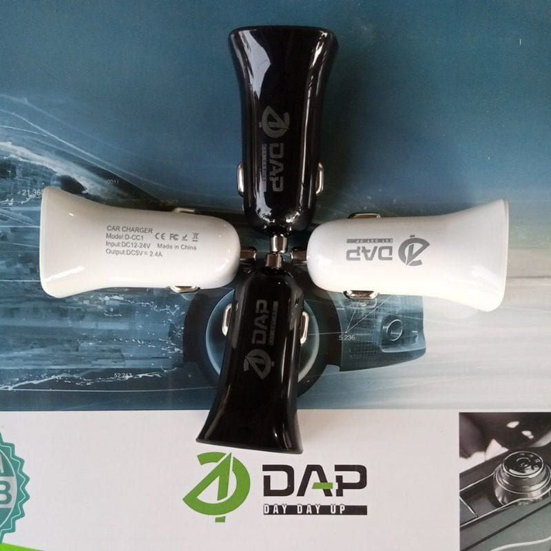 Car charger Dual Port USB 2.4A DAP D-CC1