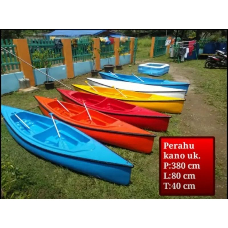 Perahu kano fiberglass